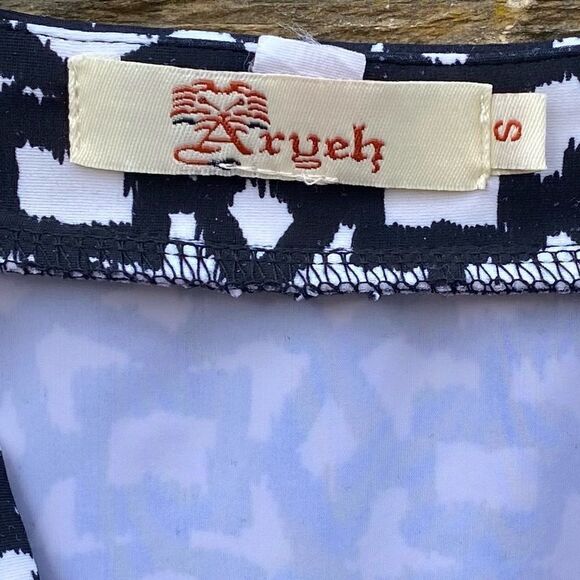 ARYEH Black & White Patterned Stretchy Dress. Size Small.  Excellent Condition. - Picture 3 of 4